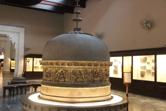 Chapter 35: Walking into the Museum — Face to Face with Gandhara Art - wei.antique
